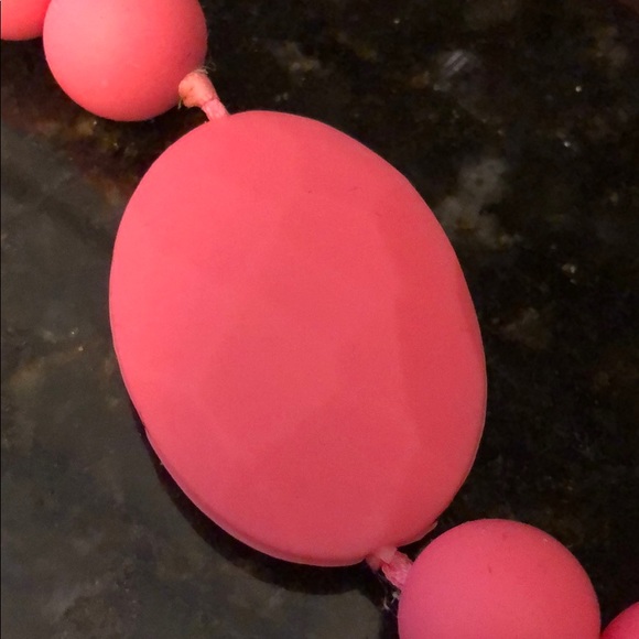 Chewbeads pink teething necklace NWOT - Picture 5 of 7